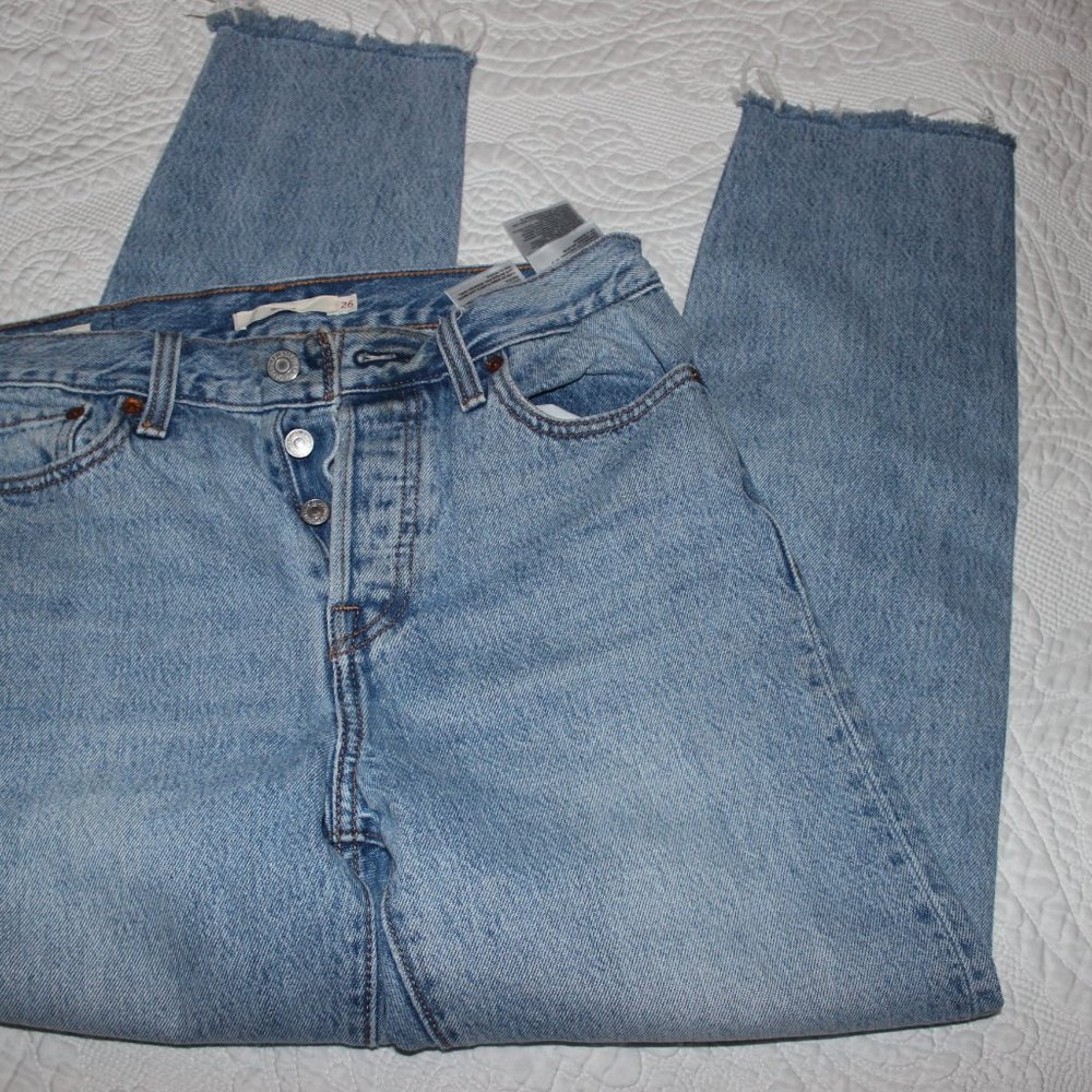 Levi's 501 Denim Straight Leg Jean Sz26 Wedgie Fit - Picture 4 of 4